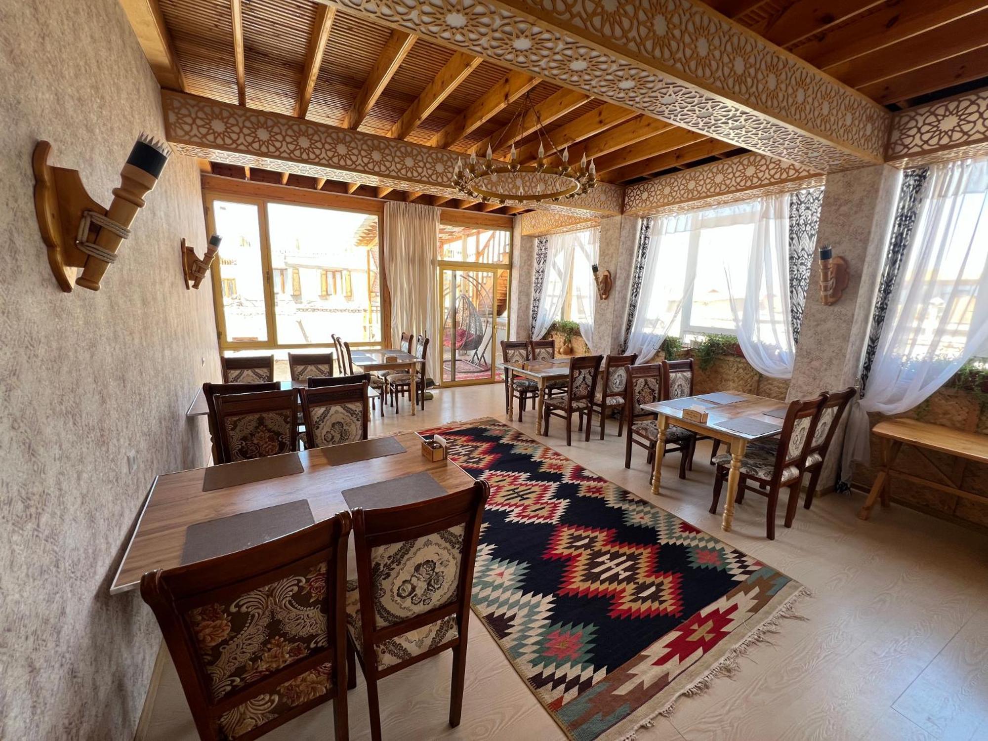 Nazira Boutique Hotel & Terrace Chiva Exteriér fotografie
